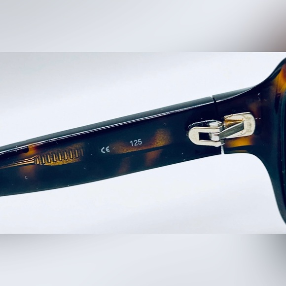 Coach S426 Chelsea Brown Oval Sunglasses Frames Only - Picture 8 of 8